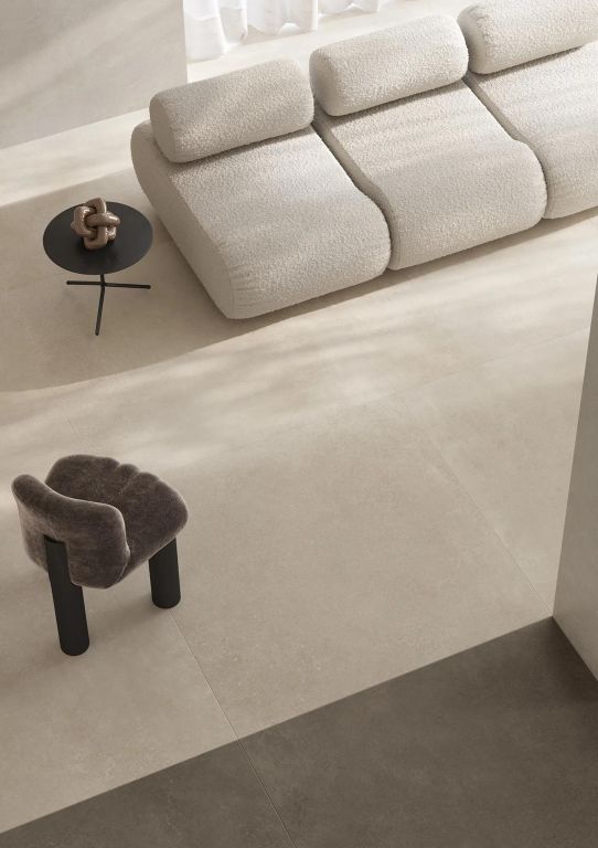 Realizace Světlá podlaha jako beton ze serie Cerdomus Concrete Art