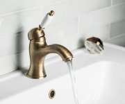 Sapho Kirké White Stojánková Umyvadlová Baterie S Výpustí, Bílá Páčka, Bronz