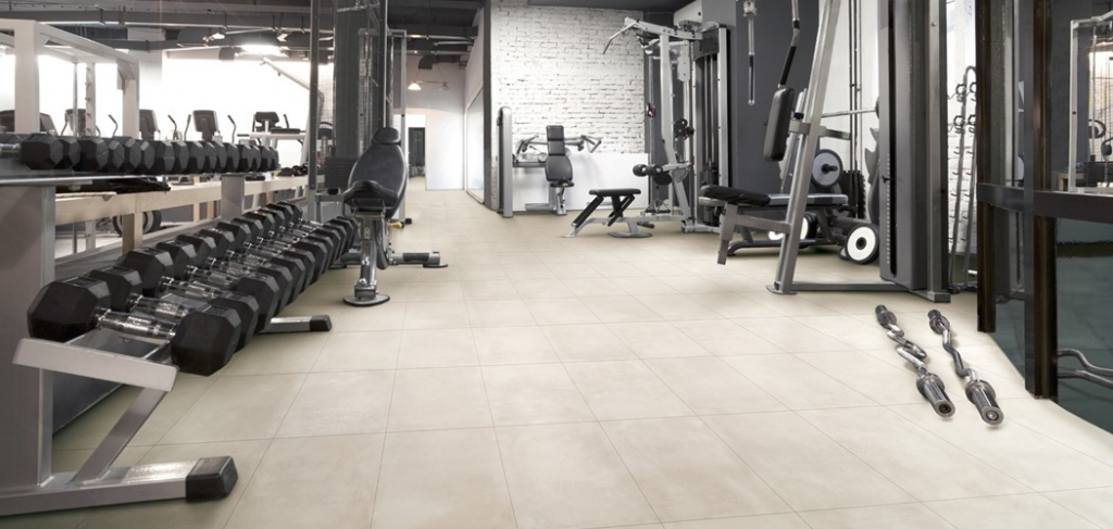 Realizace Světlá dlažba do fitness center a posiloven od výrobce Margres Tool