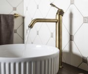 Sapho Versi Stojánková Umyvadlová Baterie Vysoká, Prodloužená Hubice, Bronz