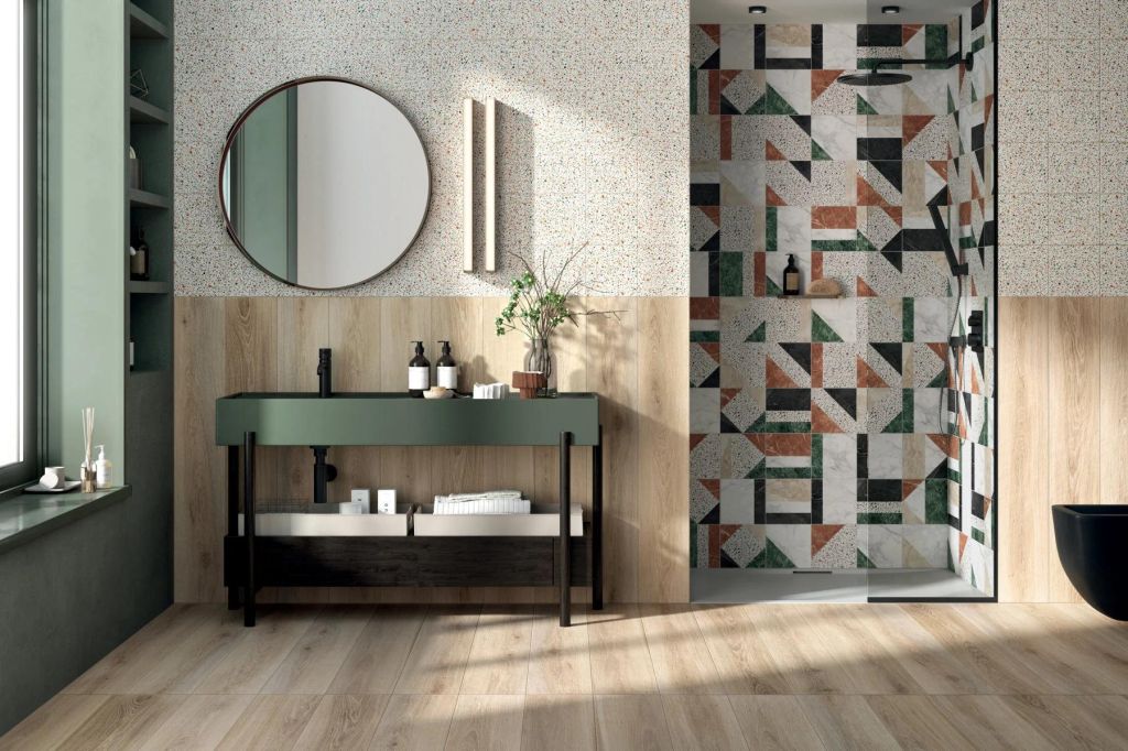 Realizace Netradiční koupelna s dřevěným obkladem a dlažbou ze série ABK Eco Chic