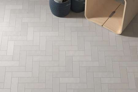 Dlažba cihličkového formátu 5x15 Equipe Fango Cenere položená jako parkety