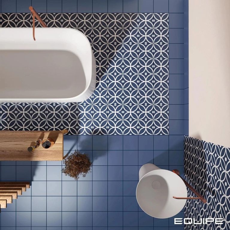 Realizace Modrá koupelna - Rivoli Ocean a Bergen Azul (Equipe Rivoli)