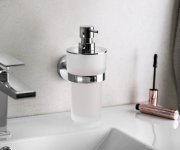 Sapho Larissa Dávkovač Mýdla 250ml, Mléčné Sklo, Chrom