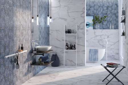 Gaudi Reactive Marina Hex v kombinaci s mramorem Calacatta v koupelně (Codicer)