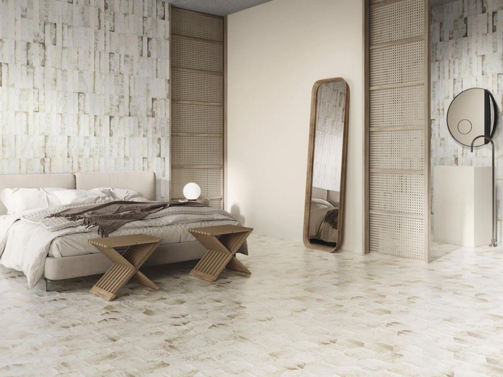 Realizace Ložnice z dlažby z mozaikové dlažby ze série Ape Magnetism Hexa White