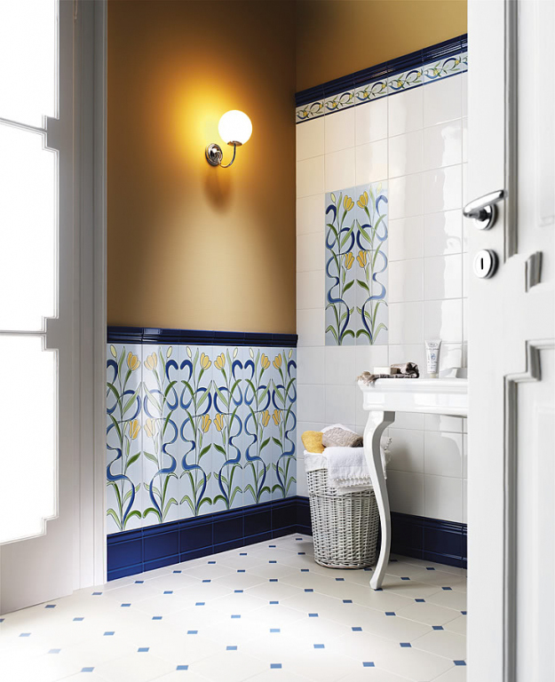 Realizace Modrobílé koupelnové obklady s ornamenty Grazia Venice