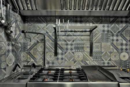 CIR New_orleans_amb_french-quarter-bourbon-studio-mod-copia6