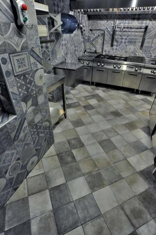 Realizace CIR New_orleans_amb_french-quarter-bourbon-studio-mod-copia2