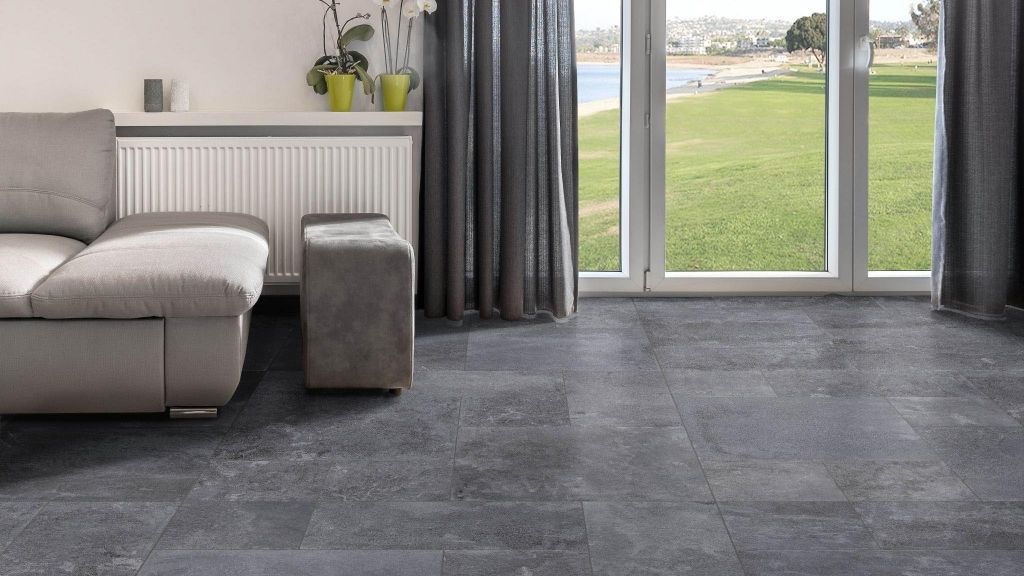 Realizace Dlažba jako proměnlivá žula Codicer Bluestone