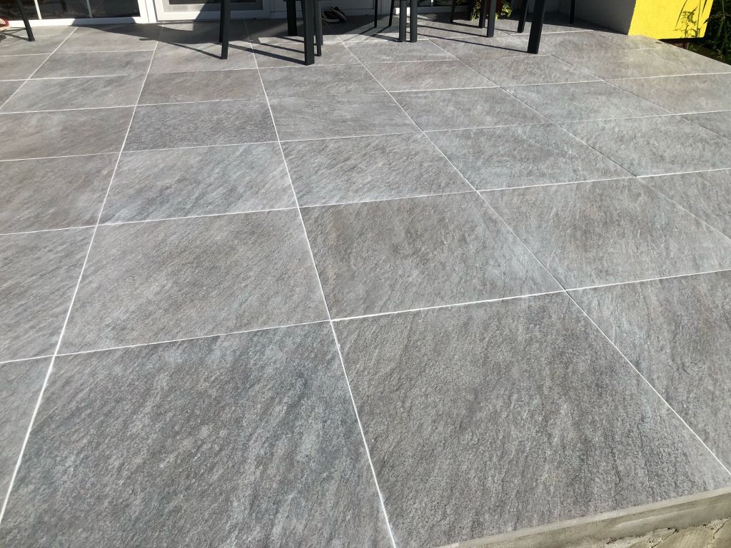 Realizace Venkovní dlažba Deceram Outdoor S Gris 60x60