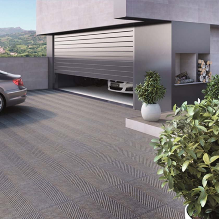Realizace Dlažba nejen na příjezdovou cestu Bestile Espiga Grey 40x60cm