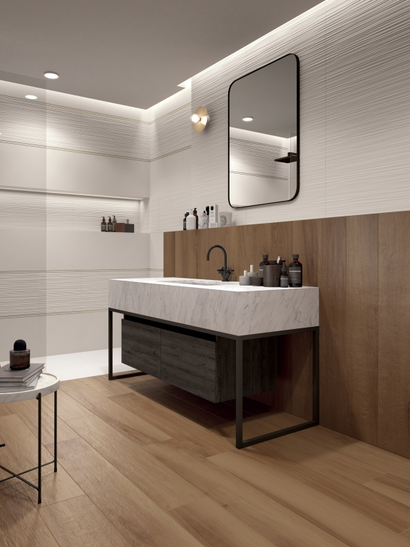 Realizace OBKLAD koupelna Marca Corona 4D White Plain & Essences Walnut