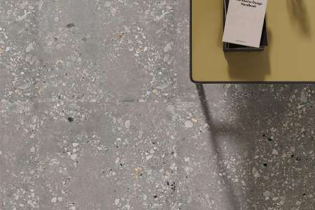 Detail šedé dlažby Sant Agostino Logico Cosmo Grey 120x120