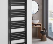 Bruckner Grunt Otopné Těleso Rovné 500x1610 Mm, Středové Připojení, černá Mat