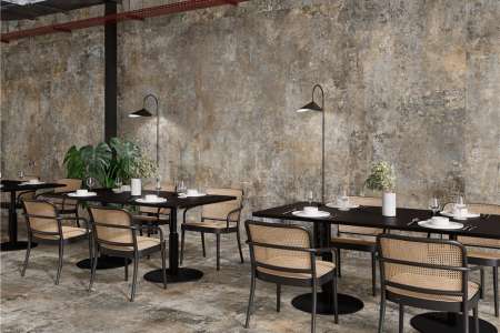 Velkoformátový obklad v restauraci ze série Alaplana Brera