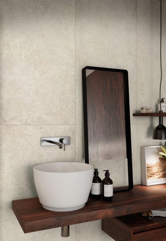 Realizace Obklad jako kámen Sichenia Ar_Gent Cream 60x120 Rett. vhodný nejen do koupelen