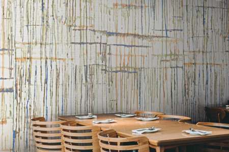 Extravagantní obklad v restauraci ze série Flaviker Art Walls