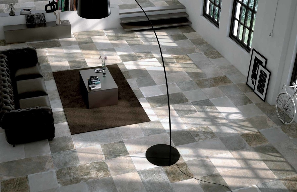 Realizace Century Pantheon Ares - kvalitní dlažba s proměnlivým designem
