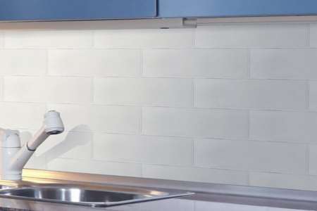 Deceram Poitiers Devon Super White 7,5*30 v matu