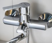 Bruckner Baron Nástěnná Umyvadlová/vanová Baterie, Rozteč 100mm, Chrom