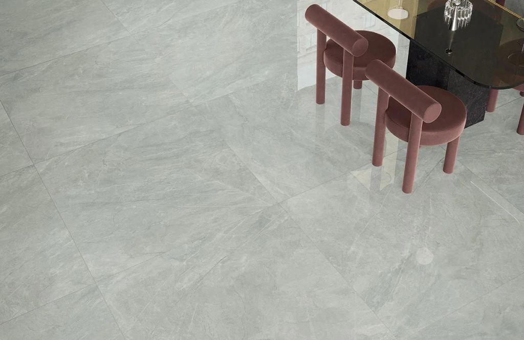 Realizace Detail dlažby ze série Marca Corona Foyer Royal Chic