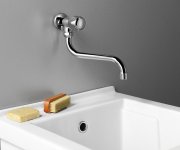 Aqualine Nástěnný Ventil 1/2", Otočná Hubice, Chrom