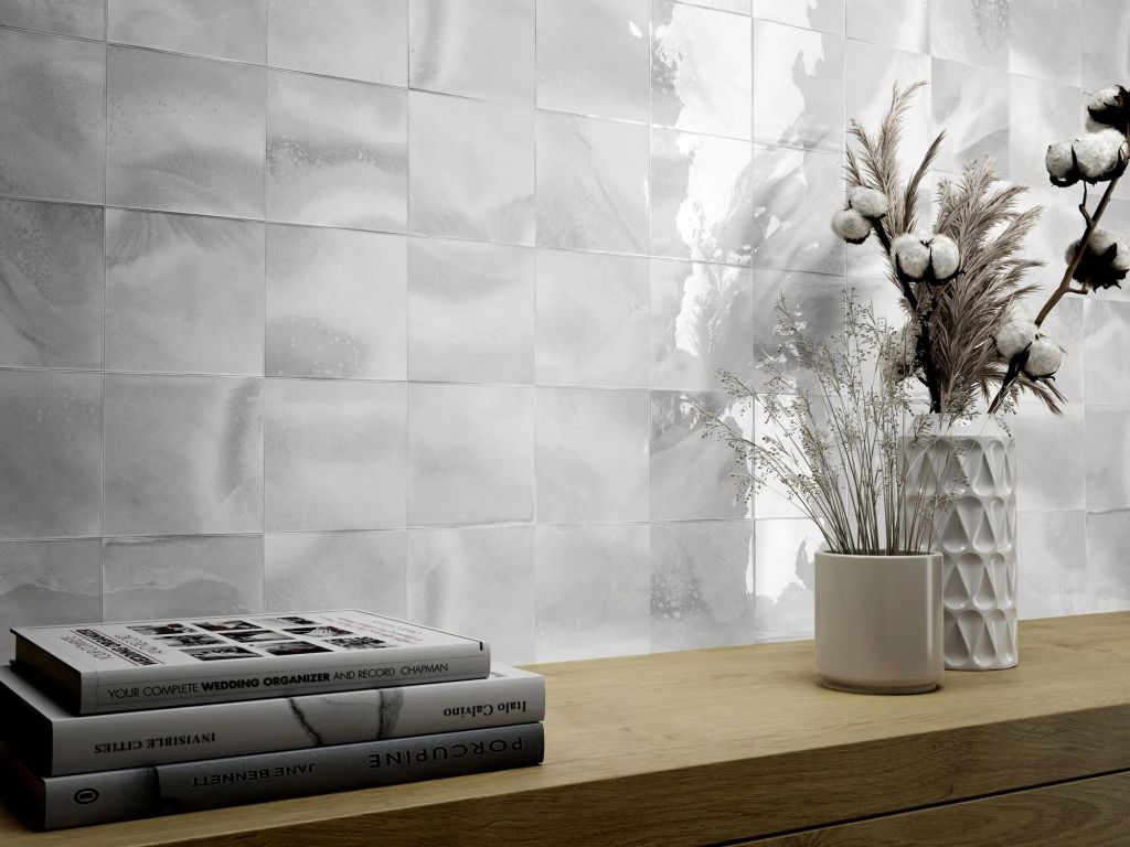 Realizace Proměnlivý bílý obklad Cifre Polaris White 12,5x12,5
