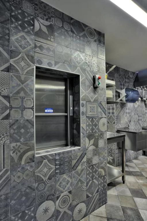 Realizace CIR New_orleans_amb_french-quarter-bourbon-studio-mod-copia1