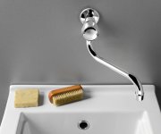 Aqualine Nástěnný Ventil 1/2", Otočná Hubice, Chrom