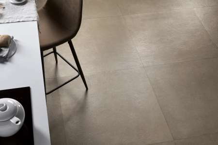 Krásná béžová dlažba jako kámen Gigacer LCS Molitor 6mm Ombre Naturelle Claire 60x60 cm