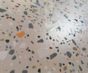 Dlažba jako terrazzo APE Epoca White Silken 60x60 Rett.