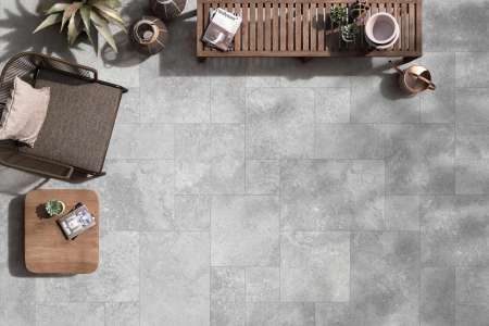 Trevi Silver 3RD Modular je kvalitní šedá protiskluzná dlažba (Codicer)