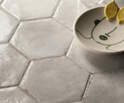 Dlažba jako kámen CIR Cotto del Campiano Bianco Antico esagona 15,8x18,3 - bílá