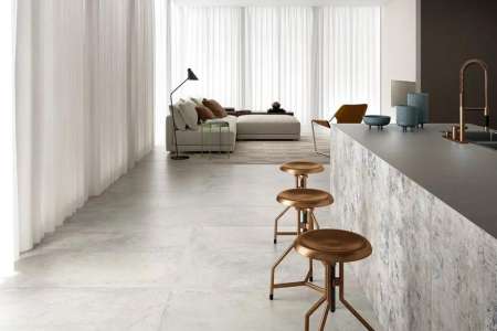 Moderní kuchyně s obývacím pokojem a dlažbou EdimaxAstor Shade Light 60x120 doplněn o dekor na kuchyňské lince