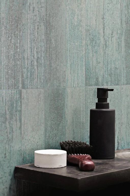 Realizace Detail obkladu ze série Sant Agostino Dripart Drip Lines Verdigris