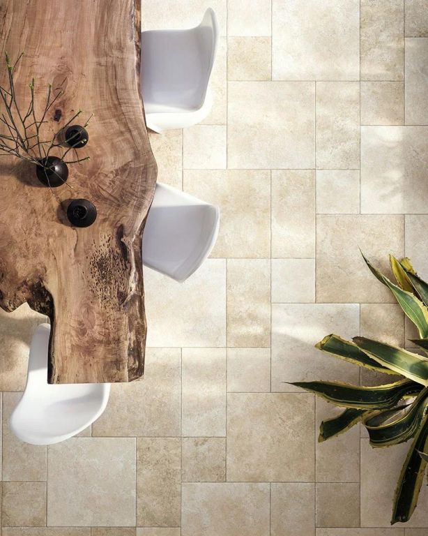 Realizace Proměnlivá dlažba La Leccese Almond firmy Tuscania