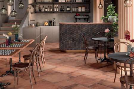 Kuchyně v retro stylu z dlažby ze série Gambini Heartland Terracotta