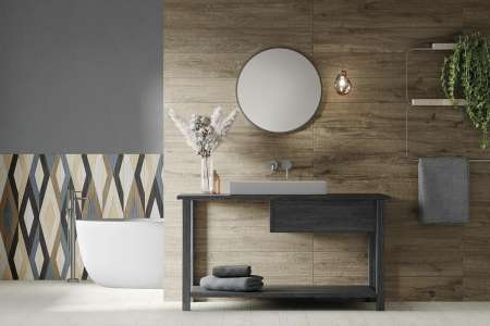 Ne vždy musí být v koupelně tmavší barva na podlaze - Mariner Tongass White, Brown, Diamond 20x120
