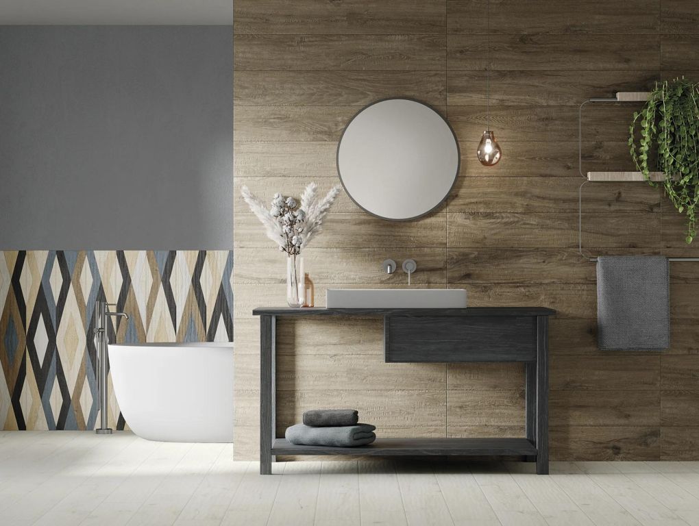 Realizace Ne vždy musí být v koupelně tmavší barva na podlaze - Mariner Tongass White, Brown, Diamond 20x120