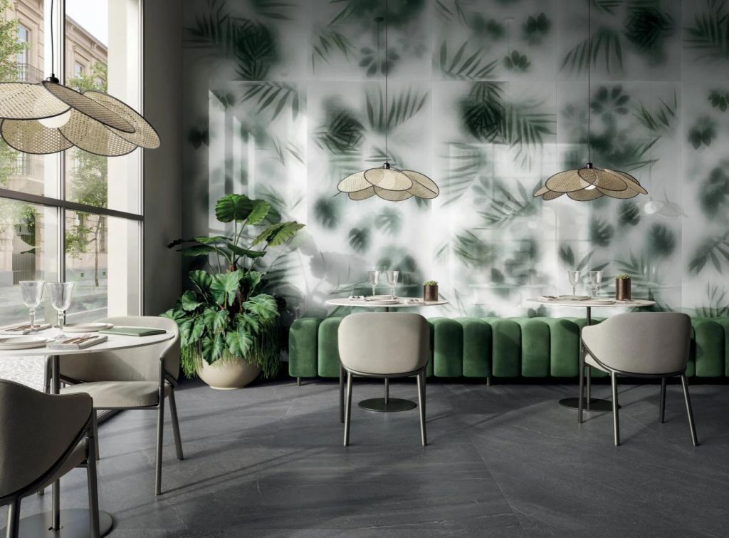 Realizace Restaurace s velkoformátovým dekorovaným obkladem ze série Flaviker Art Walls