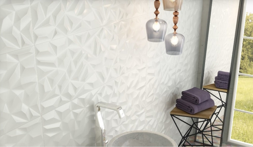 Realizace Bílý obklad Chromatic Silk OLE WHITE RECT