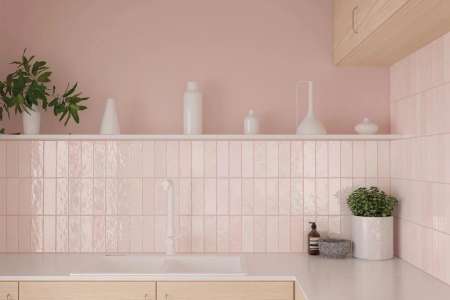 Růžové obklady do dívčího interiéru Equipe La Riviera Rose 6,5x20