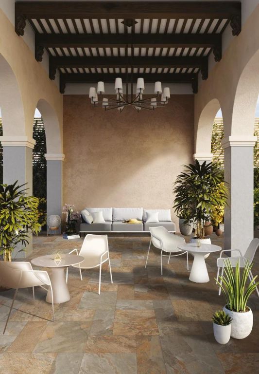 Realizace Kombinace formátů 30x60 a 60x60 Stone Sunset (La Fenice)