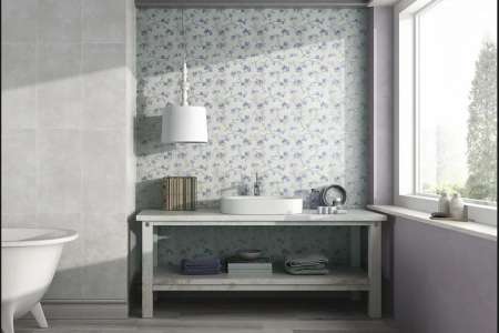 Koupelna s romantickými obklady Bestile Pamesa Grace Plata 31,6x60