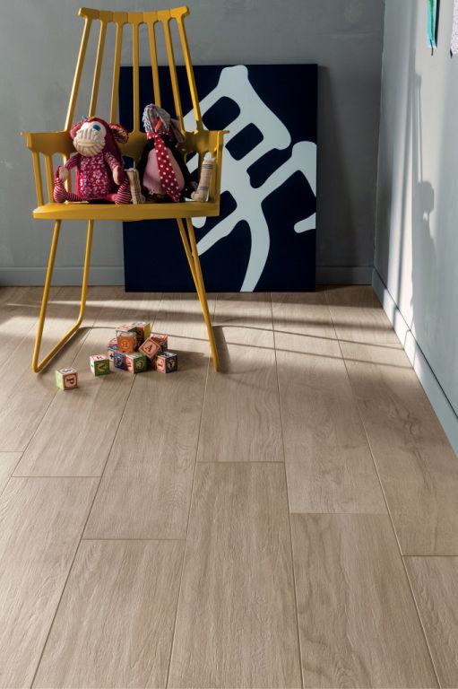 Realizace Interiérová dlažba Mirage Signature Artic 20x120cm - světle hnědá