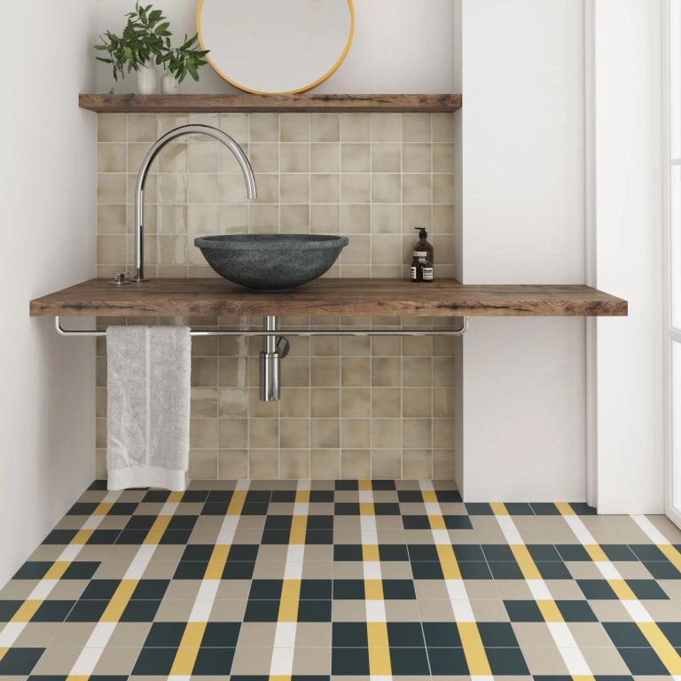 Realizace Equipe BAUHOME-20x20-BAND-COLD