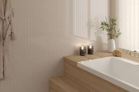 Něžná béžová koupelna s lesklým béžovým obkladem Equipe Costa Nova Beige Pale 5x20