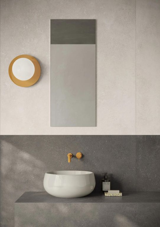 Realizace Minimalistická koupelna s antracitovým obkladem Cerdomus 