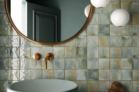 Překrásný zelenkavý obklad do luxusní koupelny Equipe Hanoi Arco Celadon